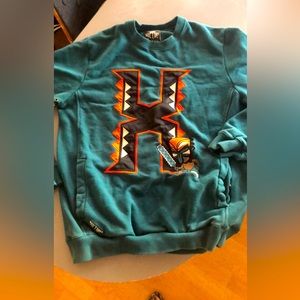 10.Deep Mens pocketed sweater